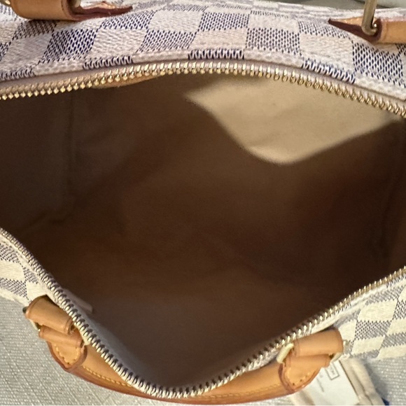 Authentic Louis Vuitton Damier Azur Speedy 35 - Picture 8 of 11